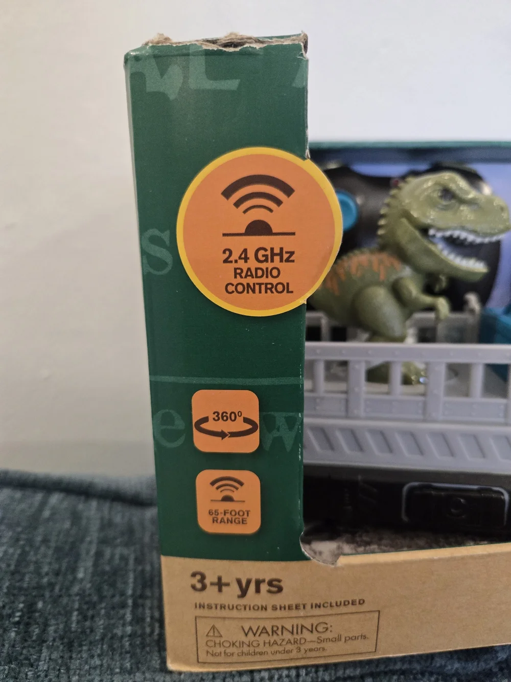 TERRA Remote Control Dinosaur Truck Duo - Green & Orange Dinosaurs